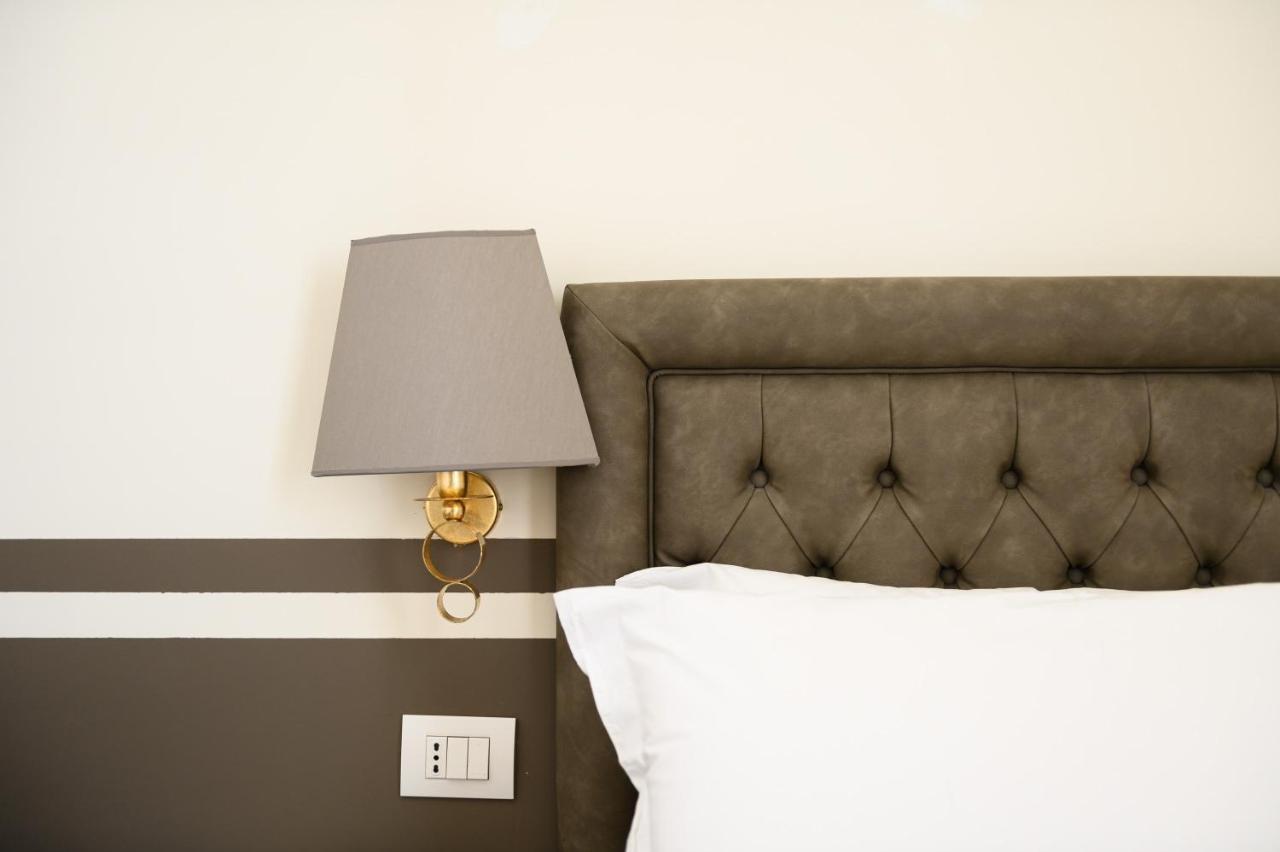 Residenza Molinari Suite Napoli Esterno foto